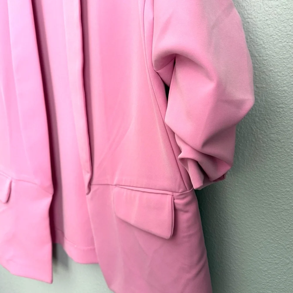 Chic Barbie Pink Women's Blazer - Picture 2 of 4